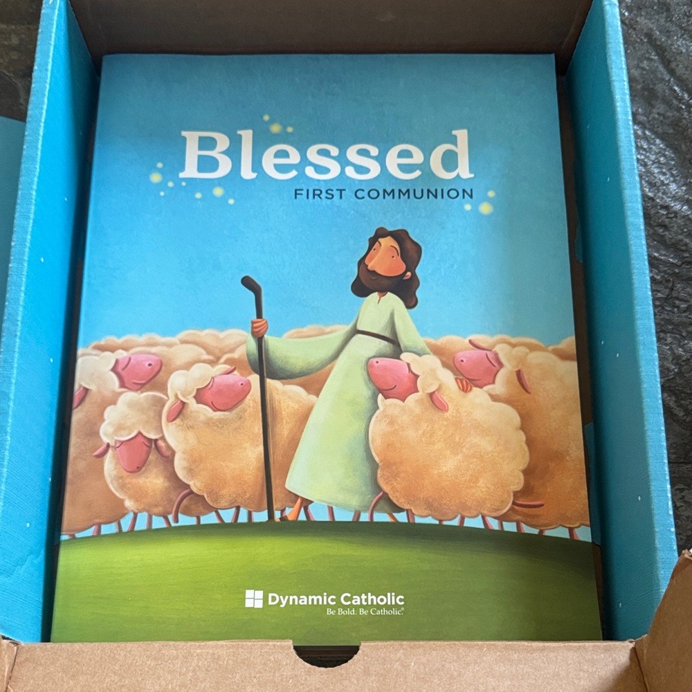 Dynamic Catholic Blessed First Communion Set - Picture 4 of 4